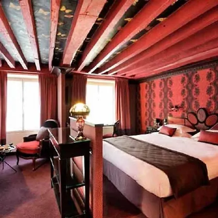 Les Dames Du Panthéon Hotel
