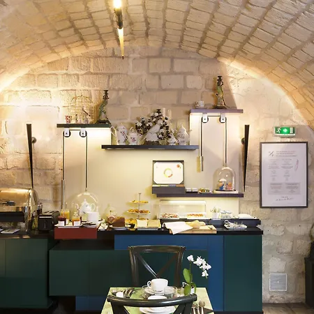 Les Dames Du Panthéon Hotel 4*