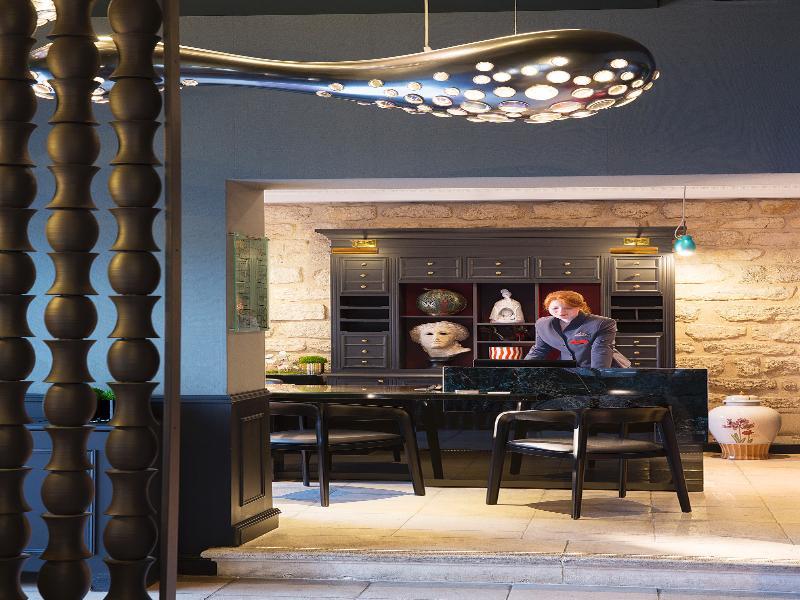 Les Dames Du Panthéon Parigi